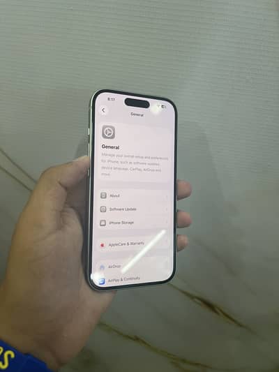 Apple iPhone 15