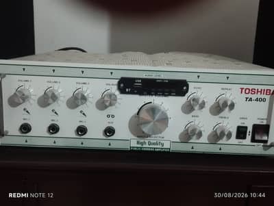 High Quality Amplifer with 10 inch speaker japani