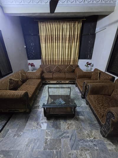 7 Seater Sofa Set with free center table