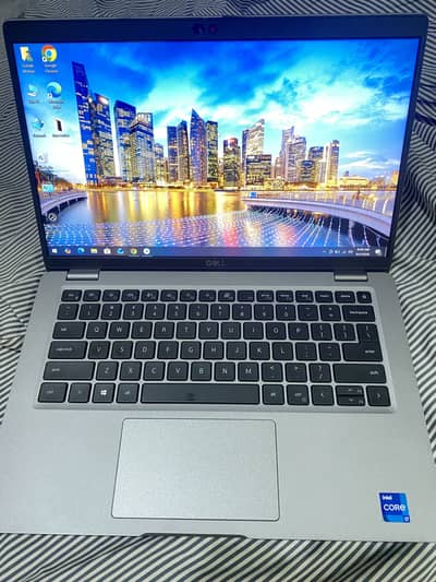 Dell latitude 5421 , i7 11 gen , 8/256gb