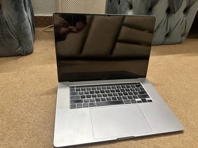 Mac book Pro 2019  32/512GB