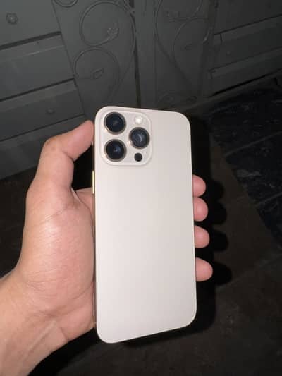 Apple iPhone 16 Pro Max JV