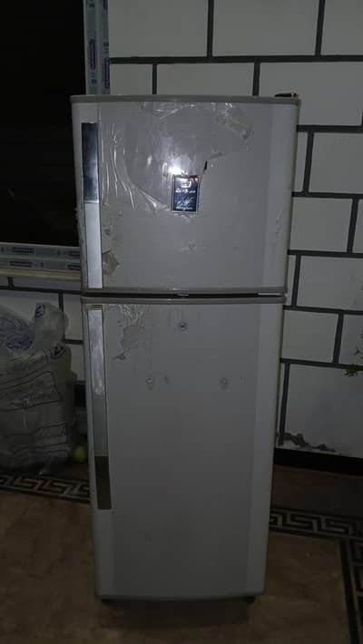 Dawlance  fridge for sell