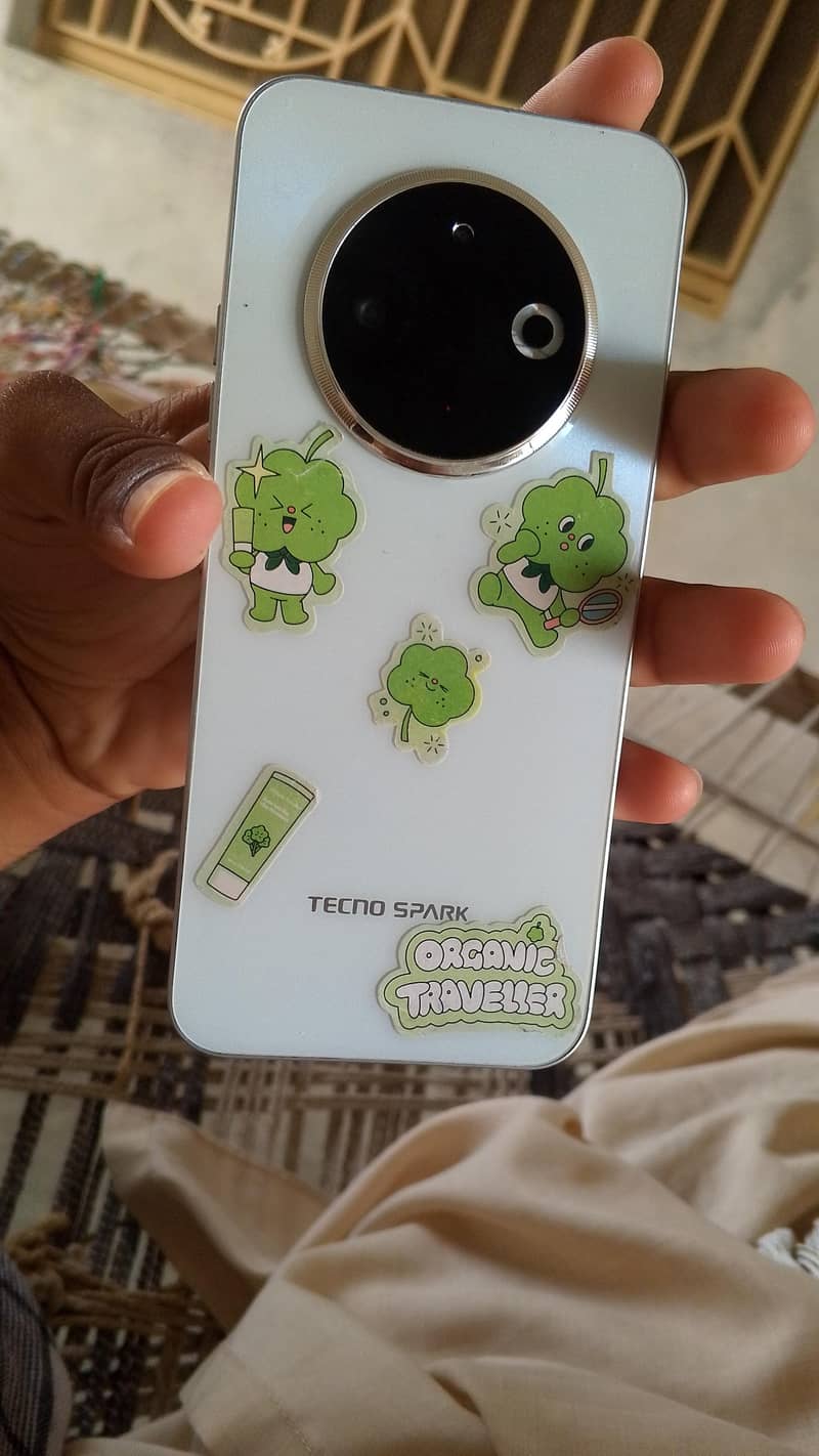 Tecno SPARK 30C 0