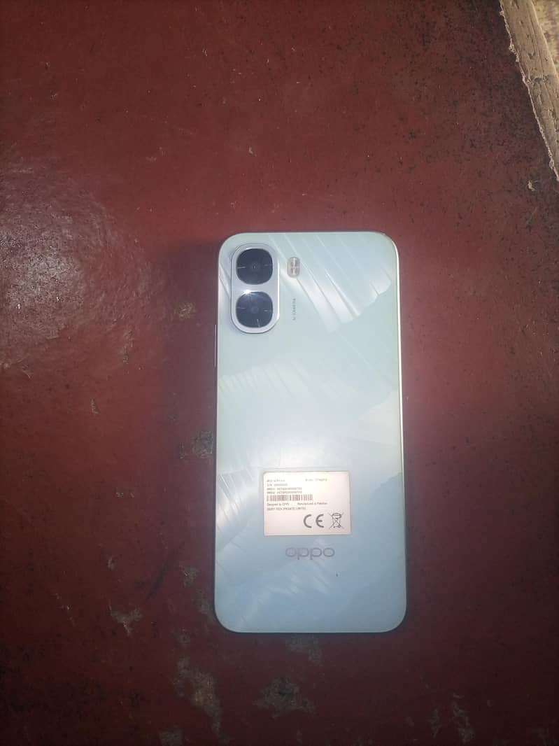 OPPO A6s 1