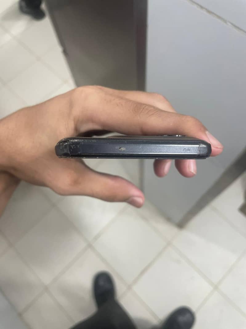 One Plus 10T 3