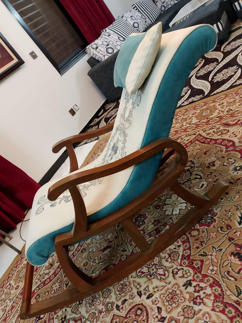 rocking chair 3