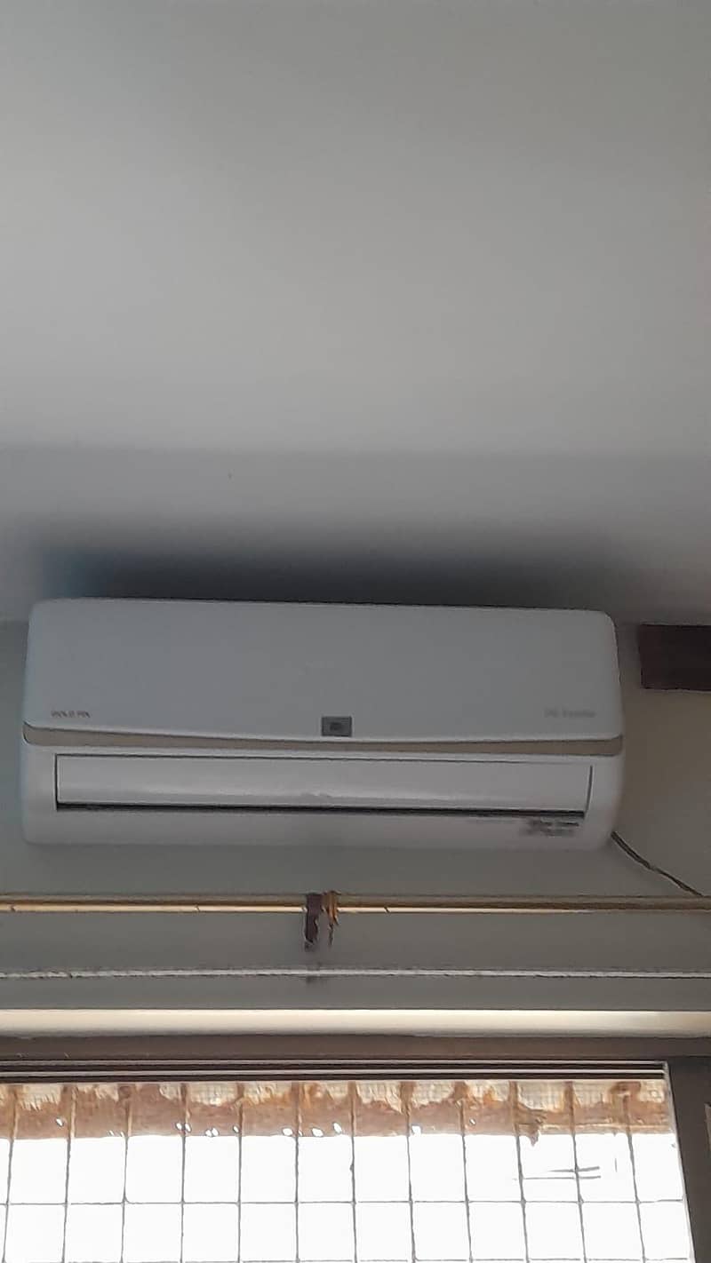 Orient 1 ton split ac (sada) working condition 0