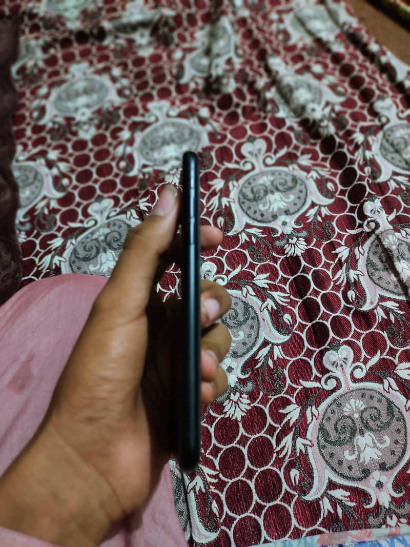 iPhone xr 5