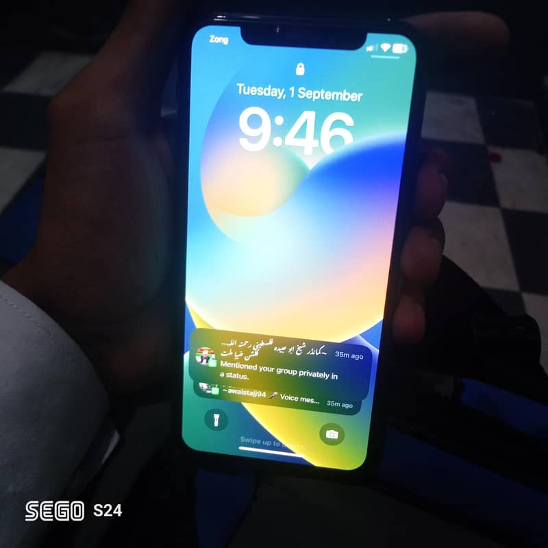 Apple iPhone X 2