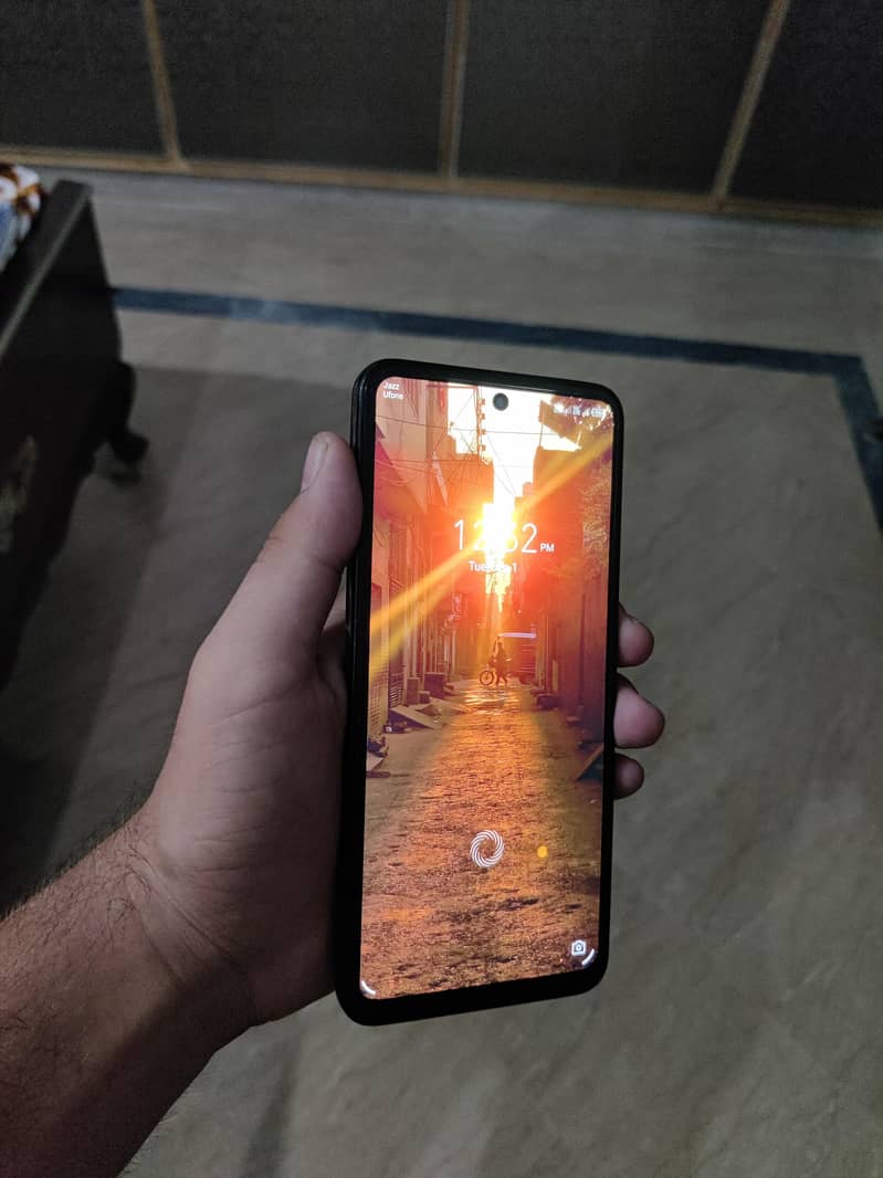 Infinix Zero X Pro 1