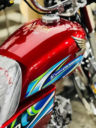 Honda CD 70 2024