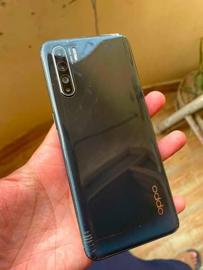 OPPO Reno3