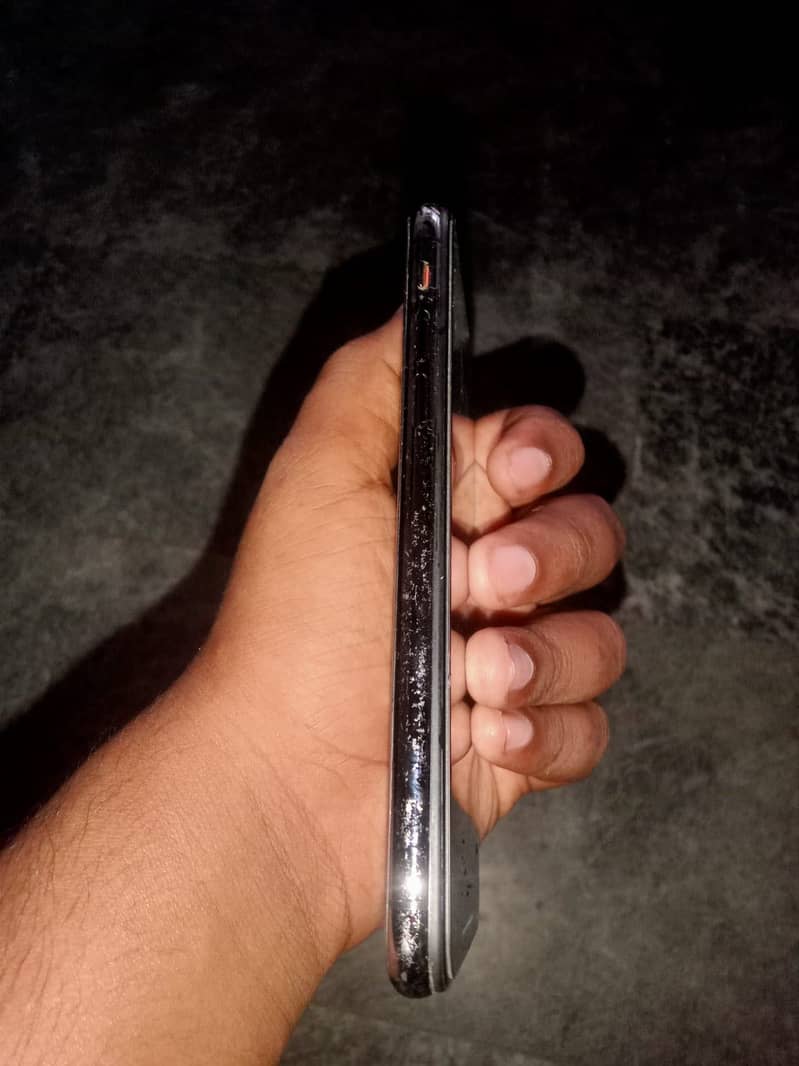 Apple iPhone X 2