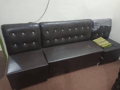 Sofa set