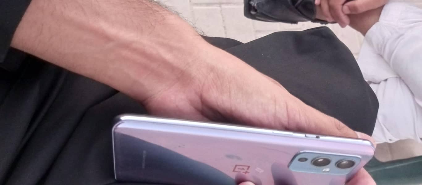 One Plus 9 2