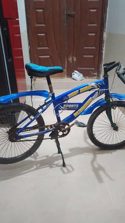 12 years boy cycle blue color