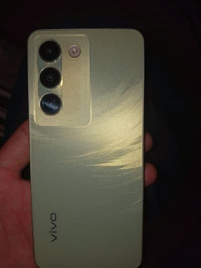 Vivo Y100