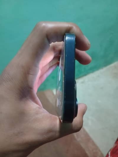 Apple iPhone 14