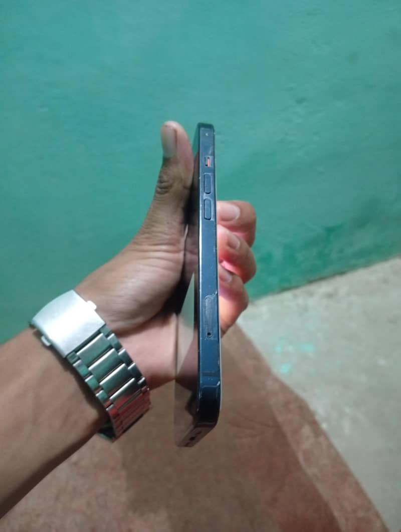 Apple iPhone 14 1