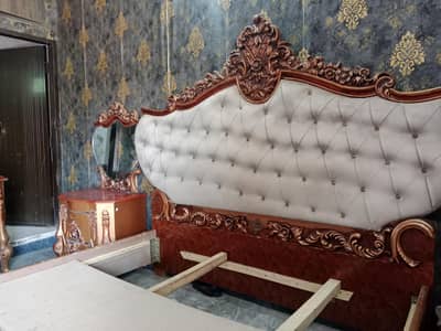 Bed for sale/bed/side table/table/furniture for sale