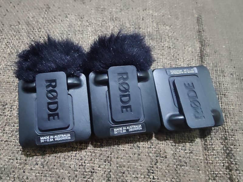wireless microphones 0