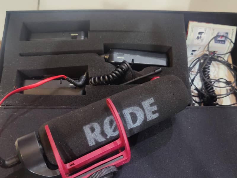 wireless microphones 2