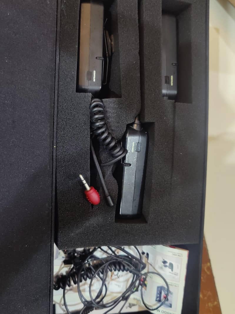 wireless microphones 3