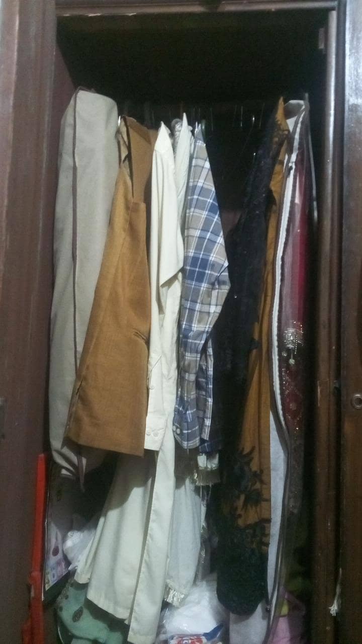 wardrobe 1