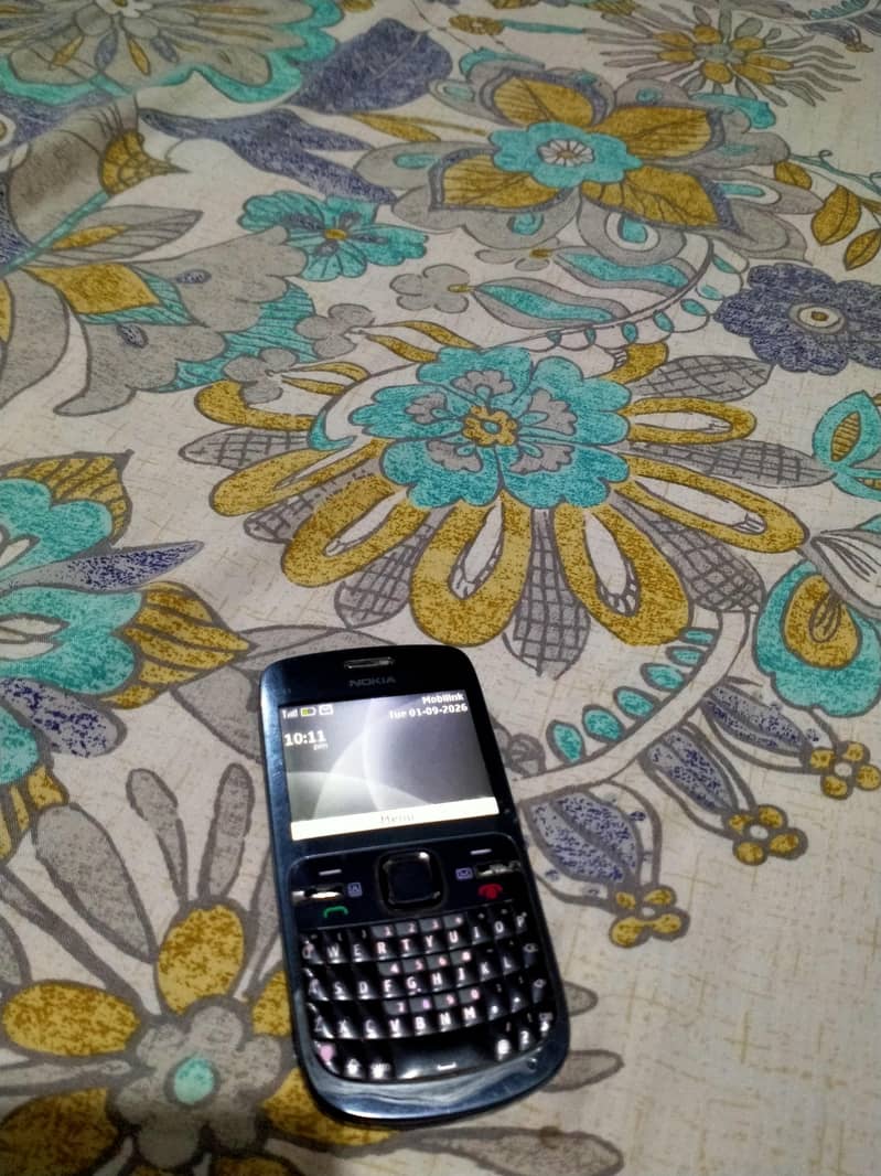 Nokia C3 1