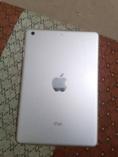 Ipad mini 3 golden