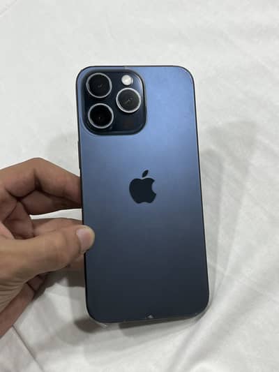 Apple iPhone 15 Pro Max health 88% factory unlocked LLamodel waterpack
