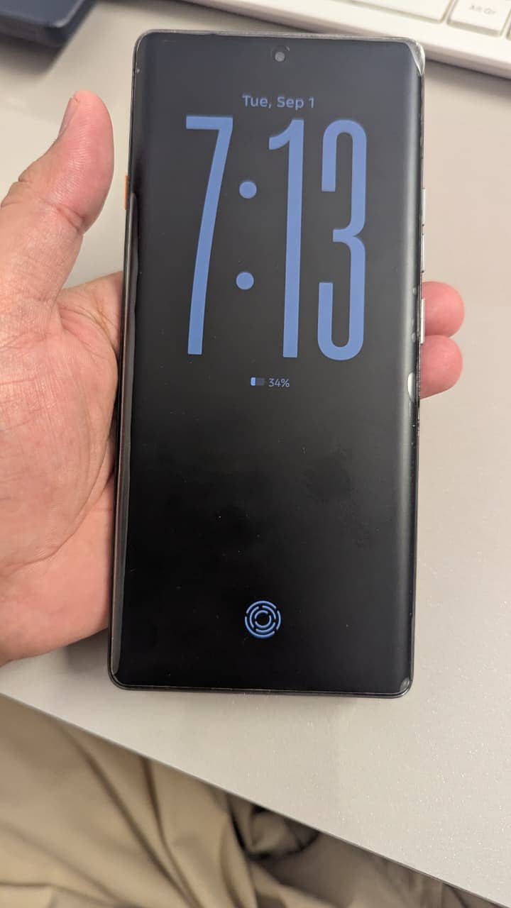 Tecno CAMON 40 Pro 1