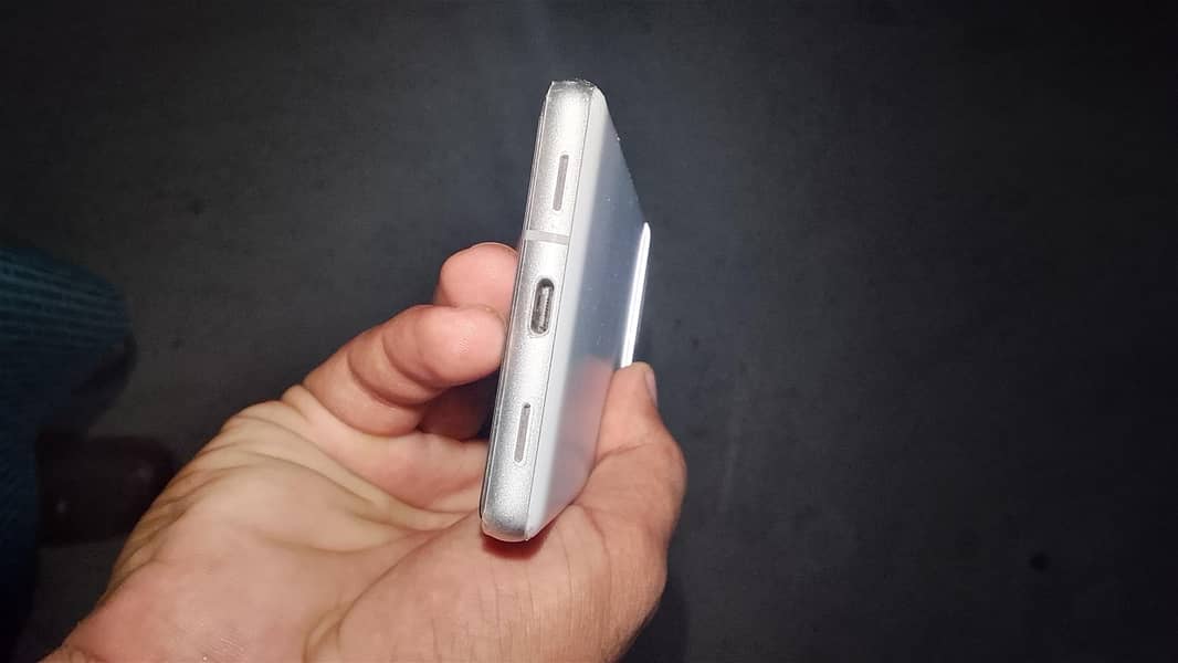 google pixel 7a 03214736407 1