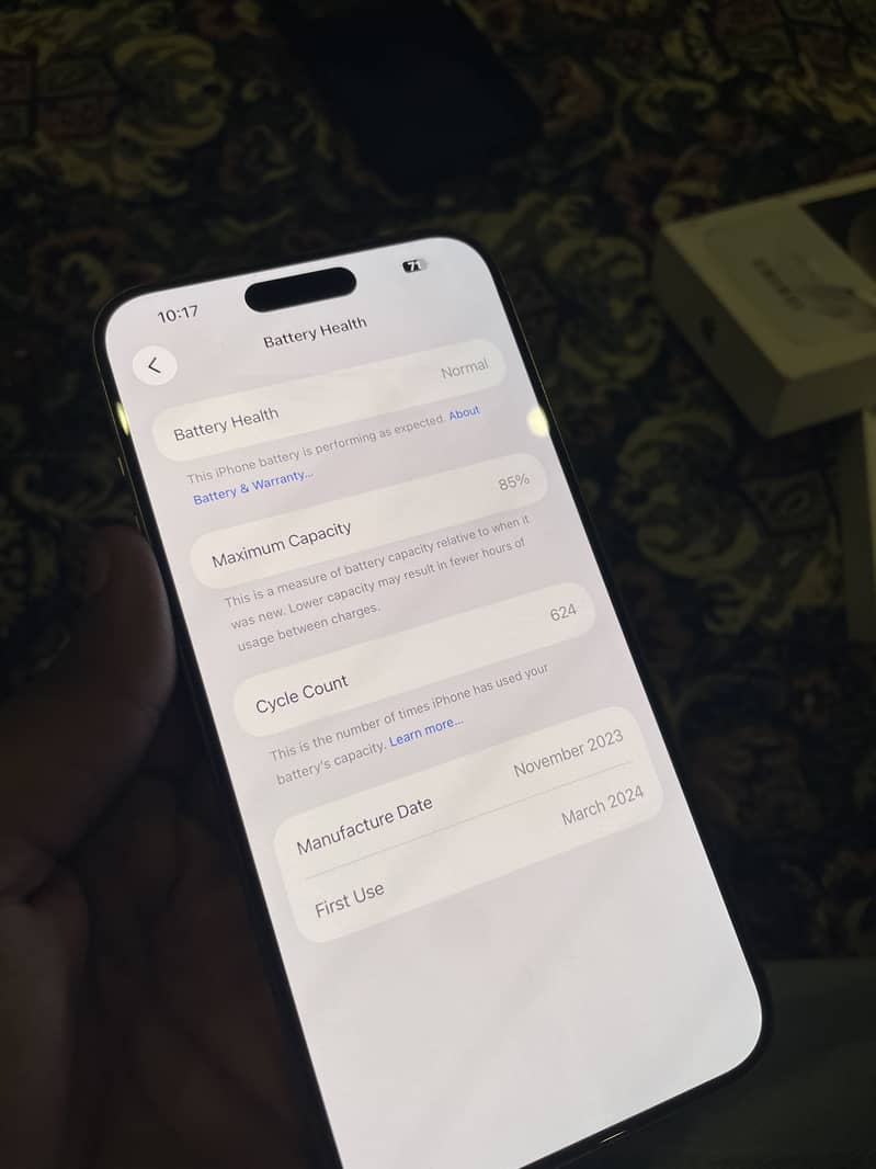 Apple iPhone 15 Pro Max 2