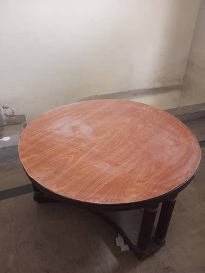 round wooden table