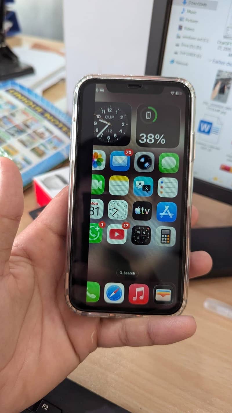 Apple iPhone 11 1