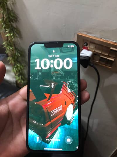 Apple iPhone 13