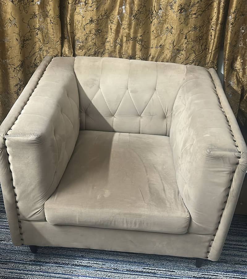 Sofa set 0