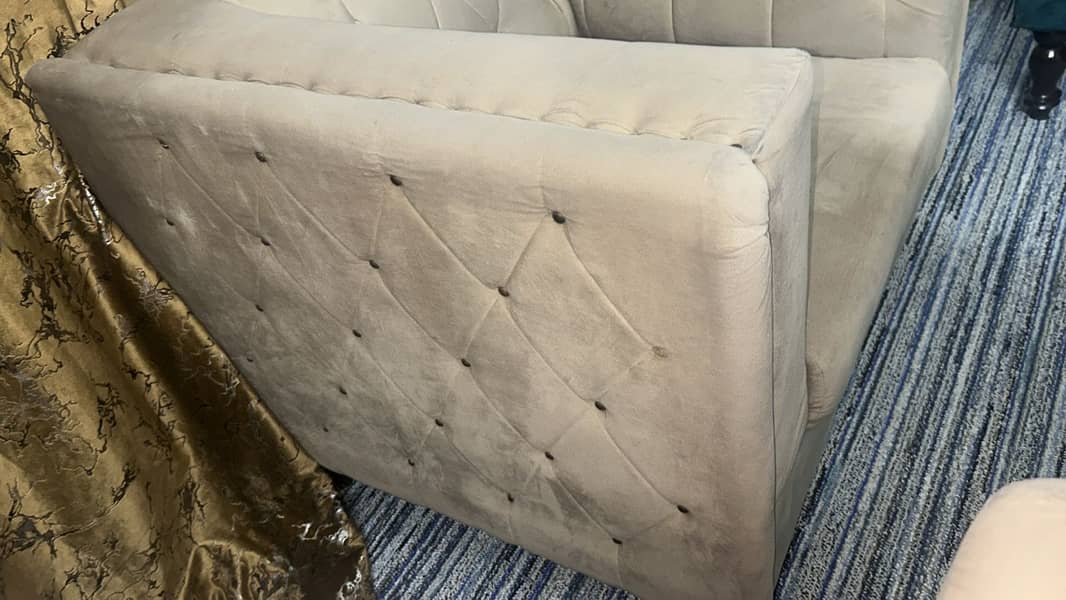 Sofa set 4