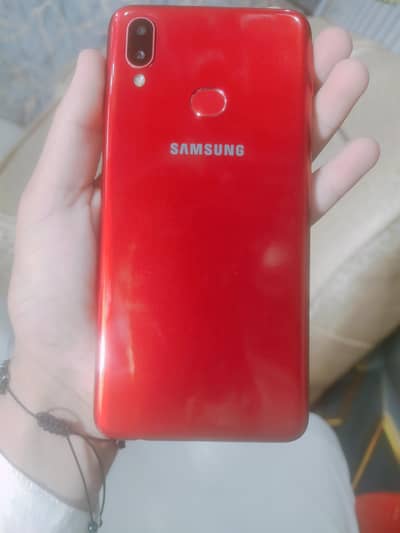 Samsung a10s. storage 2/32.10/10 condition