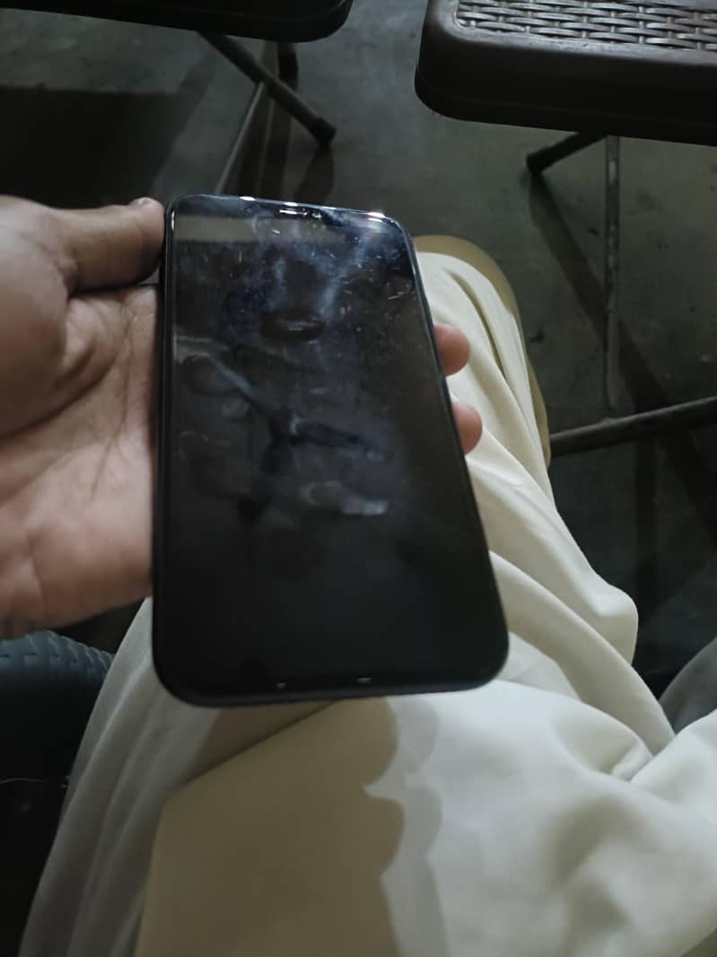 Apple iPhone 11 1