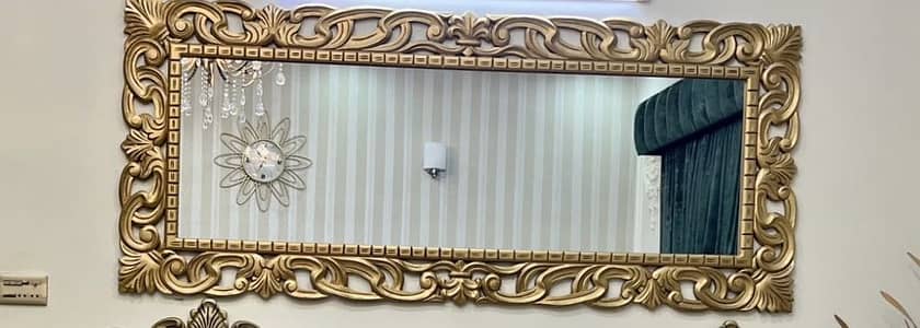 Wall Mirror - Condition 10/10