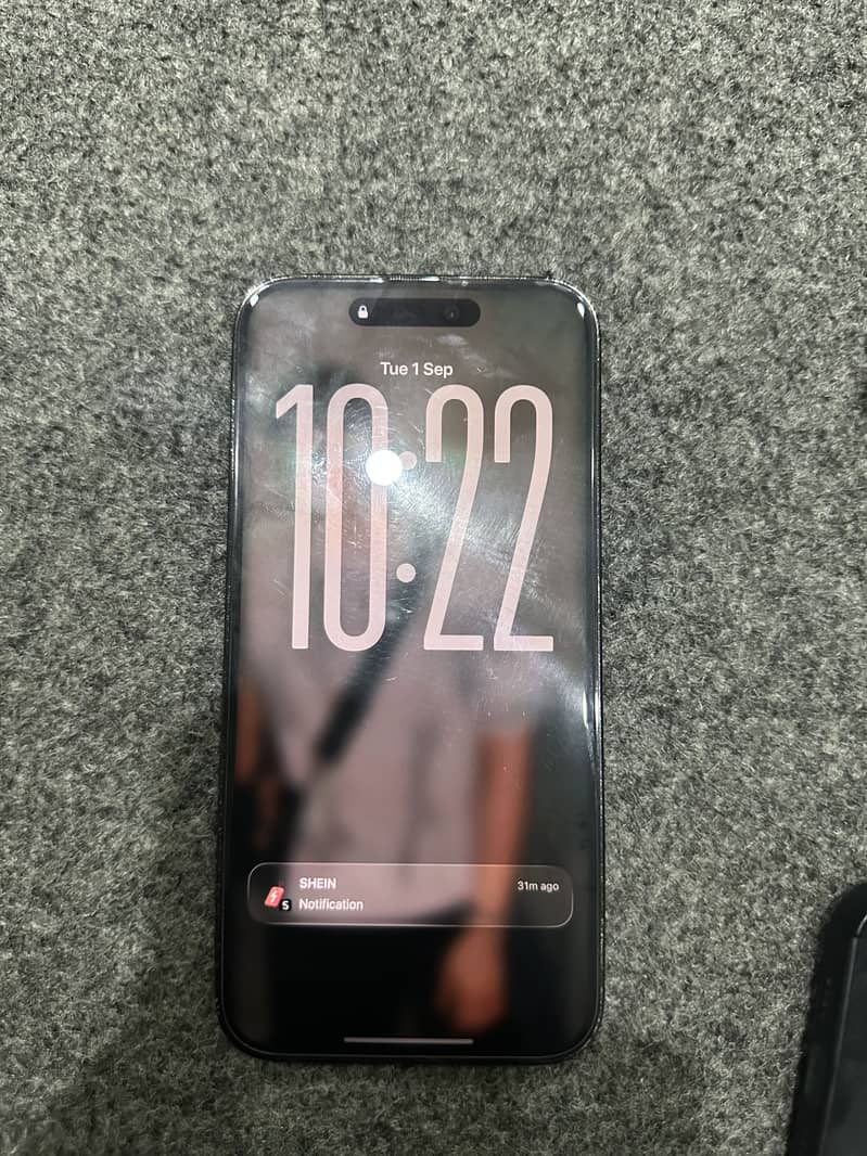 Apple iPhone 14 Pro Max 1