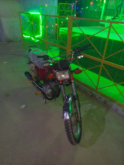 UNITED 2018 MODEL 125CC FIRST OWNER KARACHI NUMBER HONDA PARTS INSTALL