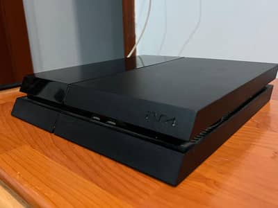 PS4 fat used 500GB /contact 03490274682