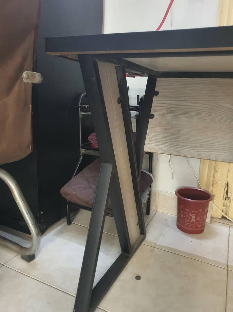 Office Side Table 3