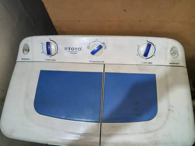 I'm selling washing machine model TWD 5000 Toyo