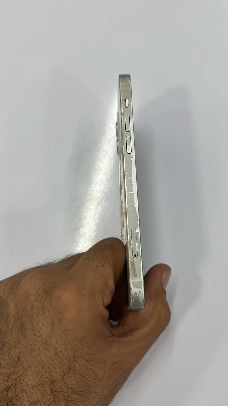 Apple iPhone 12 2