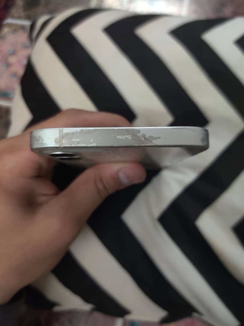 Apple iPhone 12 5